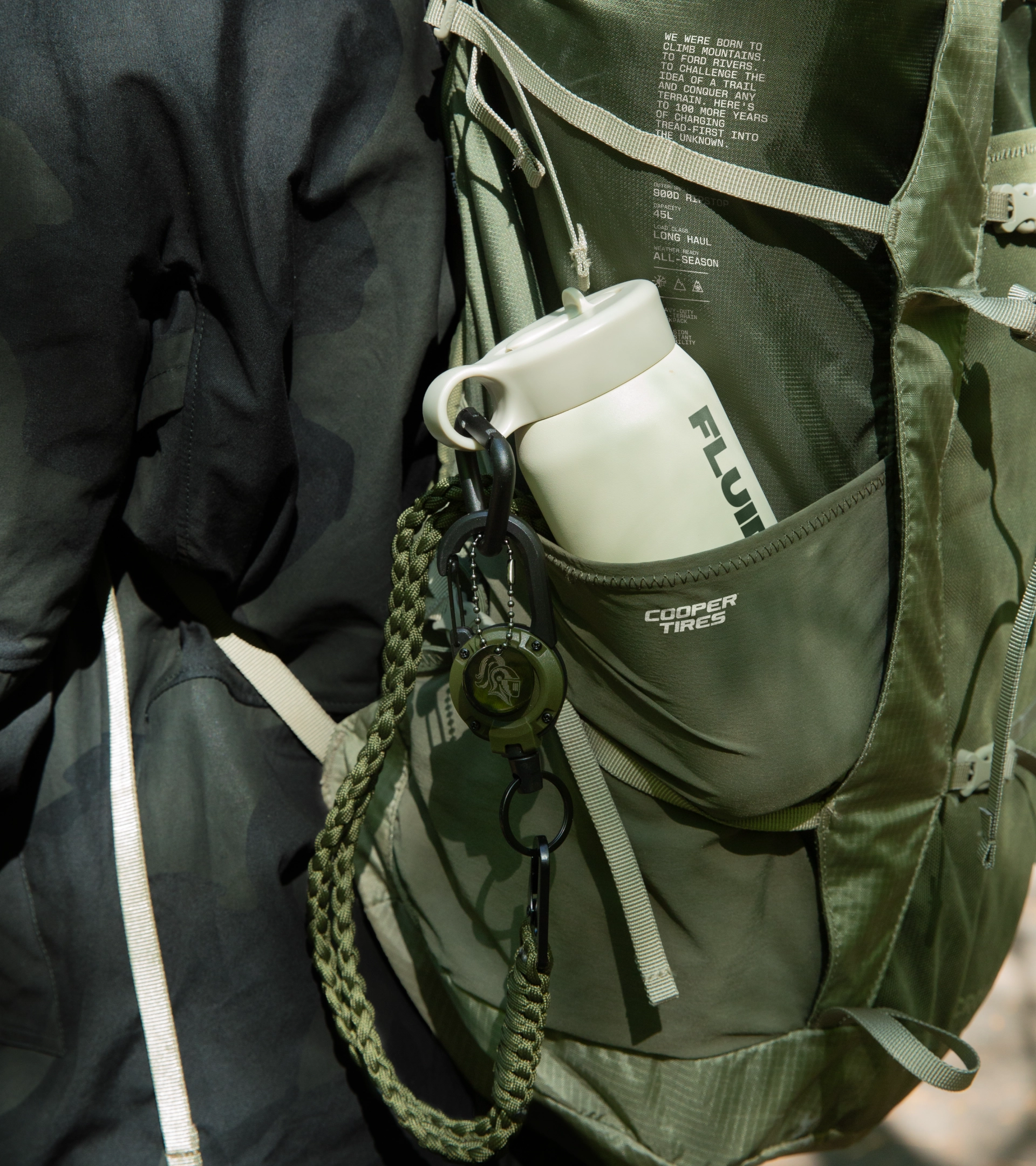 YY_2_BackPackClose